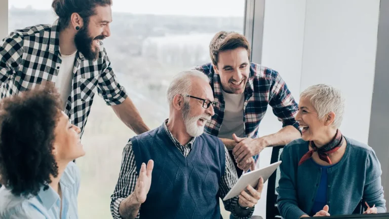 Generazioni a confronto nell'ambiente di lavoro